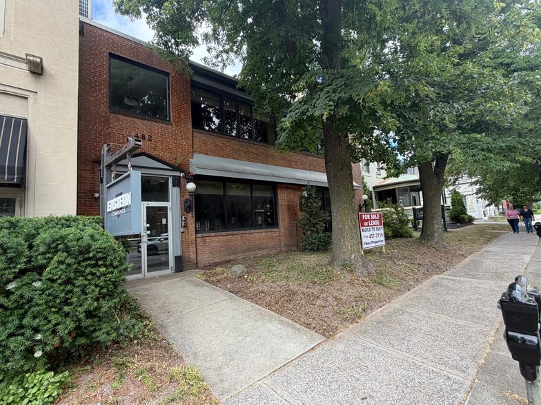 More Photos Of 482 Delaware Ave, Buffalo Office For Sale