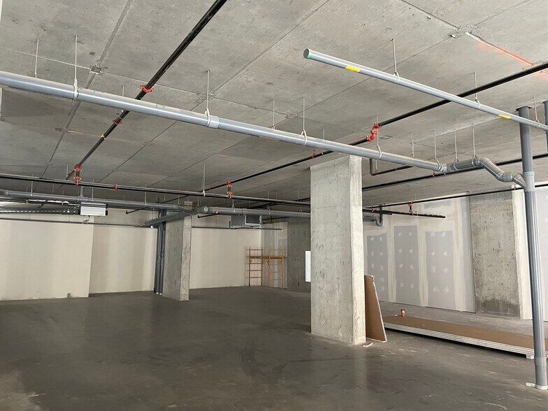 More Photos Of 10410 102 Av NW, Edmonton Office For Sale