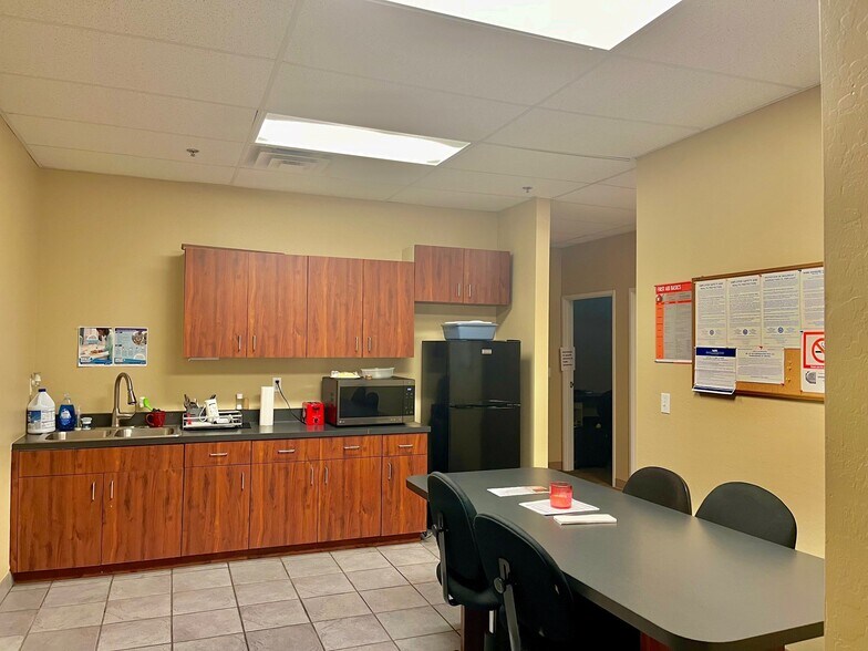 More Photos Of 6245 E Brown Rd, Mesa Medical For Sale
