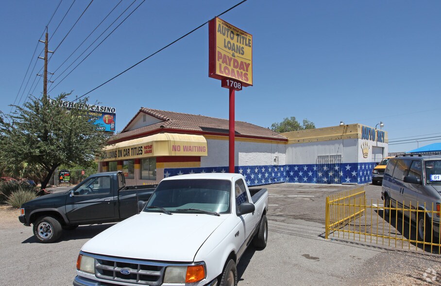 Primary Photo Of 1708 N Boulder Hwy, Henderson General Retail For Sale