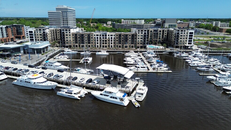 More Photos Of 901 Nutt St, Wilmington Multifamily For Sale