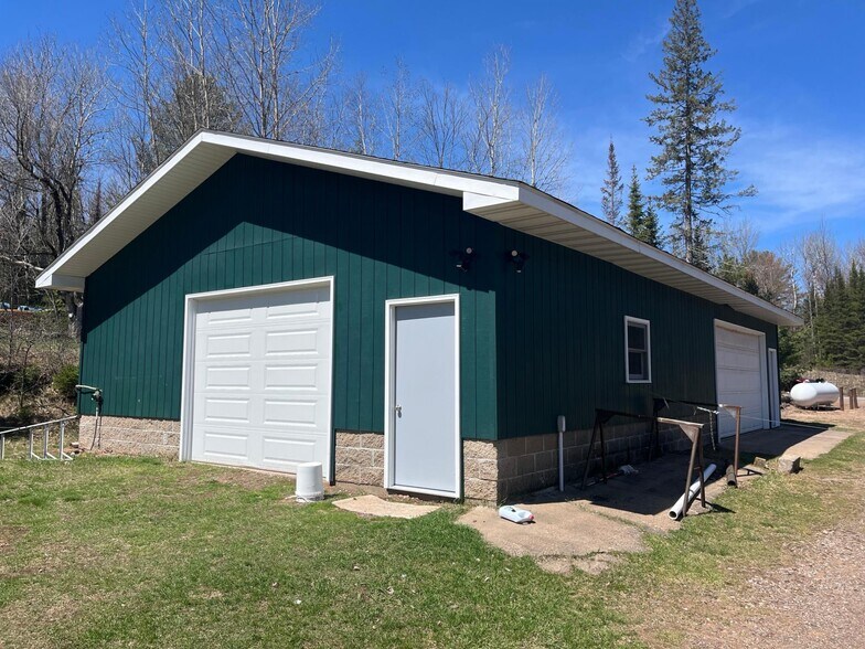 More Photos Of 15601 Highway 70, Lac Du Flambeau Restaurant For Sale