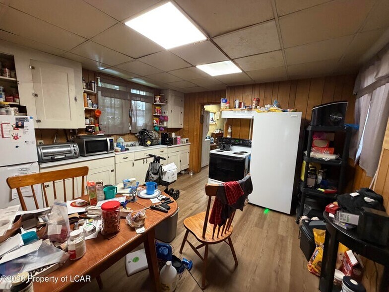 More Photos Of 71 N Kennedy St, Mcadoo Office For Sale