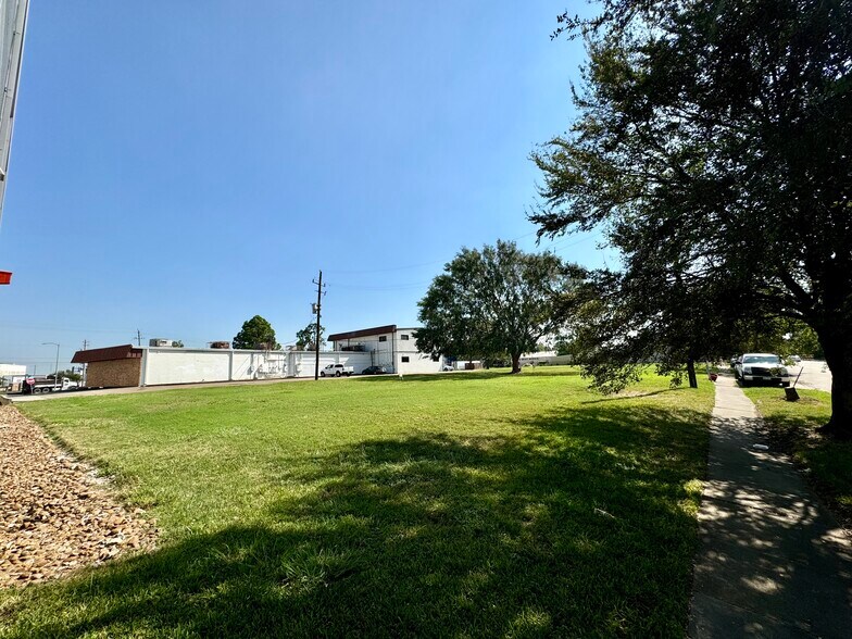 More Photos Of 3116 Telge St, Houston Land For Sale