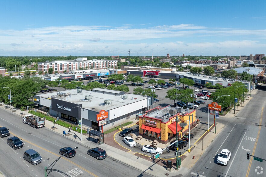 Primary Photo Of 800 N Kedzie Ave, Chicago Unknown For Lease