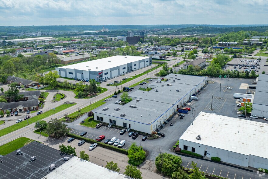 More Photos Of 11717-11725 Chesterdale Rd, Springdale Unknown For Lease