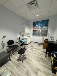 More Photos Of 8800-8860 S Redwwod Rd, West Jordan Unknown For Lease