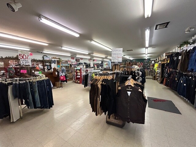 More Photos Of 1020 Laurel St, Whitewood General Retail For Sale