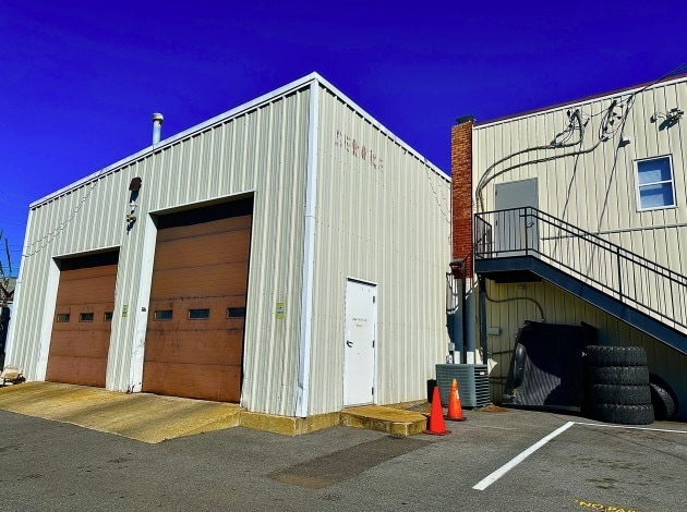 More Photos Of 7216 Ritchie Hwy, Glen Burnie Freestanding For Sale