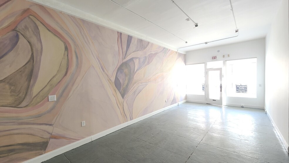 Primary Photo Of 725-727 Warren St, Hudson Storefront Retail Residential For Lease