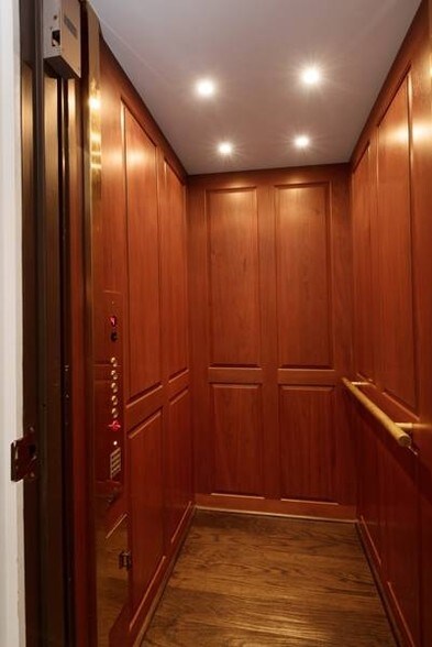 More Photos Of 321 E 84th St, New York Apartments For Sale