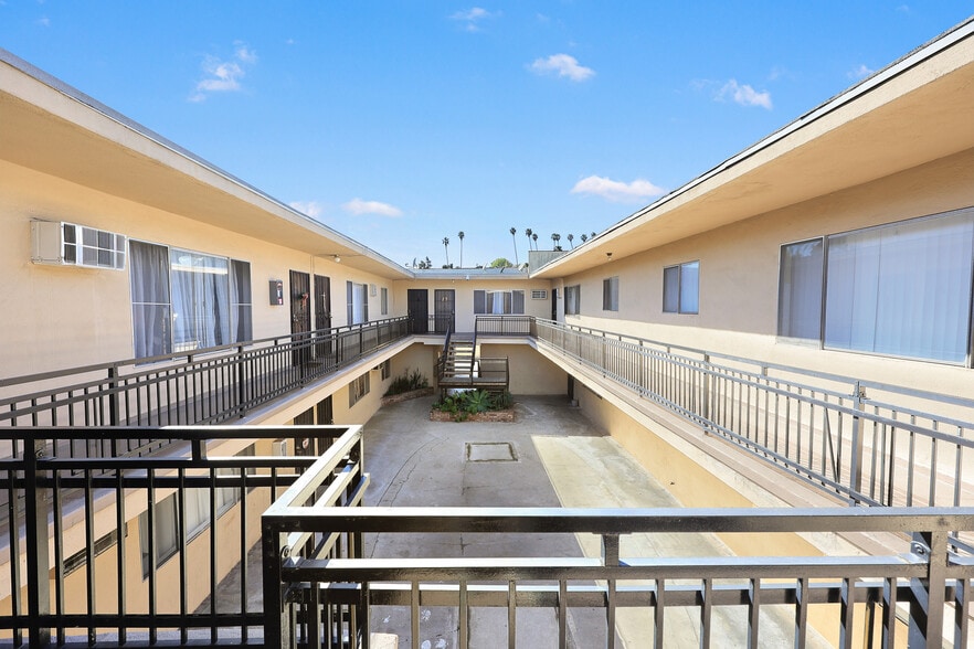 More Photos Of 217 S Avenue 54, Los Angeles Apartments For Sale