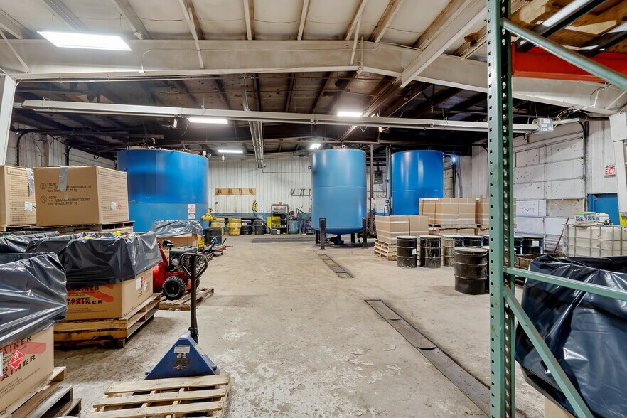 More Photos Of 532 State Fair Blvd, Syracuse Light Distribution For Sale