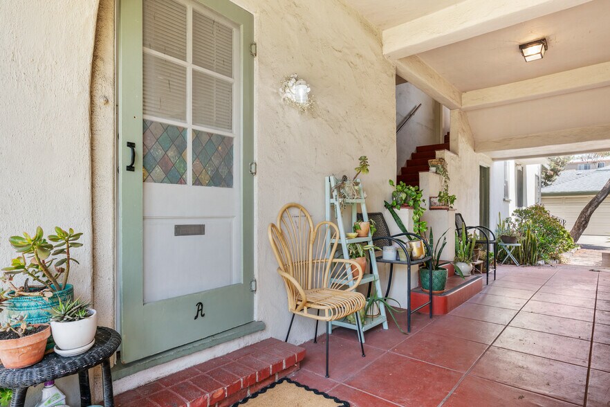 More Photos Of 646 Orange Grove Ave, South Pasadena Apartments For Sale
