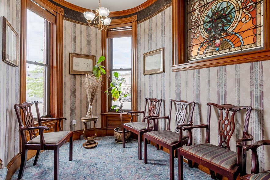 More Photos Of 25 Harvard St, Worcester Office For Lease