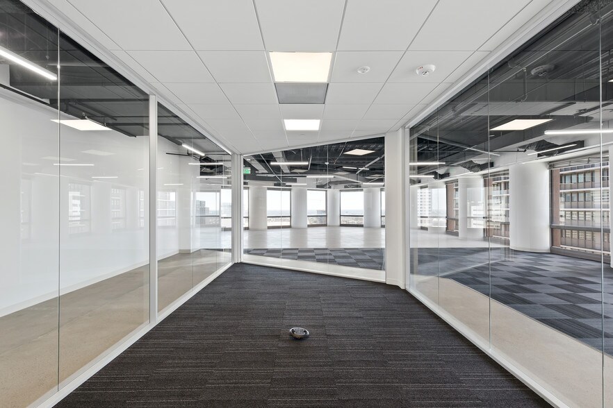 More Photos Of 1415 Louisiana St, Houston Office For Sale