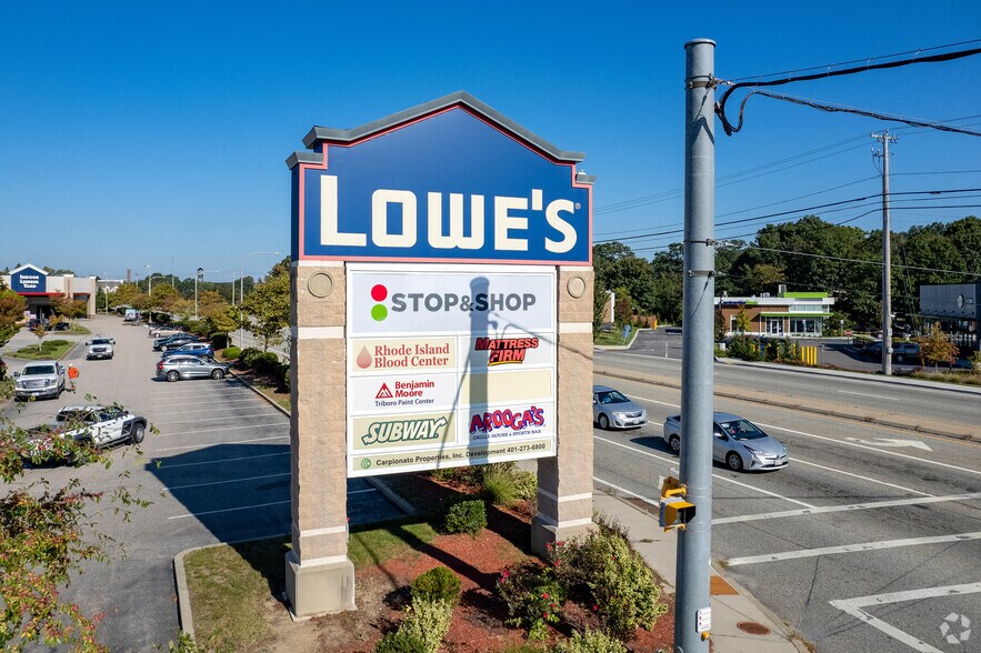 More Photos Of 555-615 Greenwich Ave, Warwick Unknown For Lease