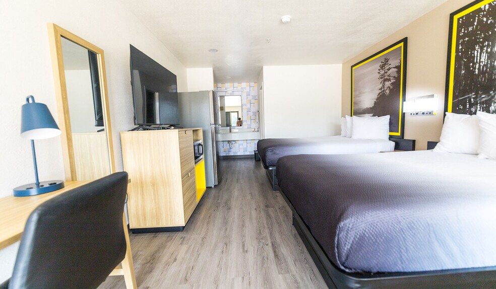 More Photos Of 2100 N Wheeler St, Jasper Hotel For Sale