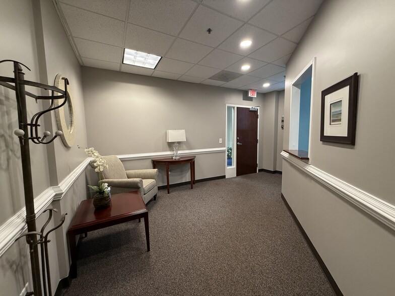 More Photos Of 1504 E Franklin St, Chapel Hill Medical For Lease