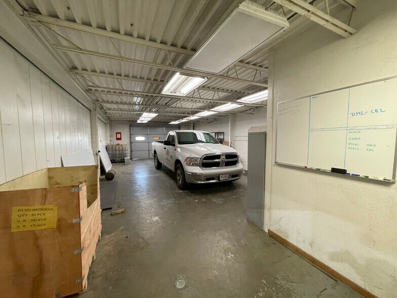 More Photos Of 3456 Saint Johns Rd, Lima Warehouse For Sale