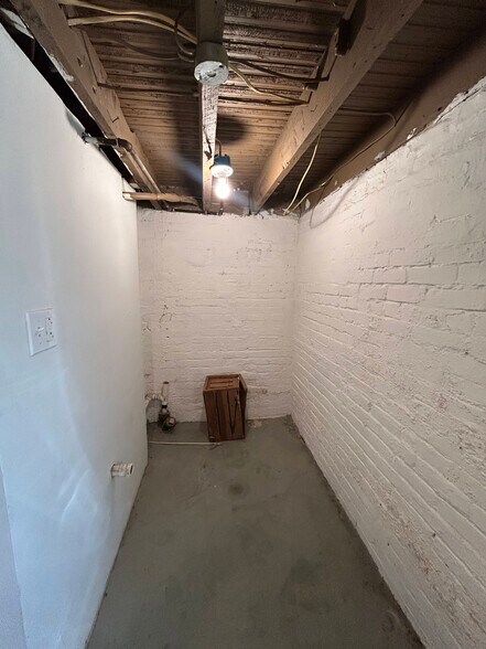 More Photos Of 4309 Clinton Ave, Cleveland Apartments For Sale