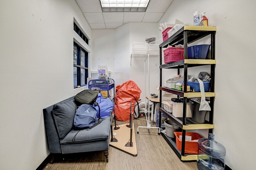 More Photos Of 2515 Cordes Dr, Sugar Land Daycare Center For Lease