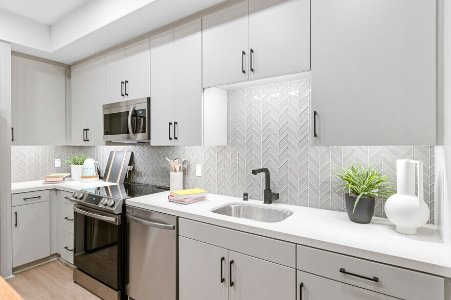 More Photos Of 4353 Park Blvd, San Diego Apartments For Lease