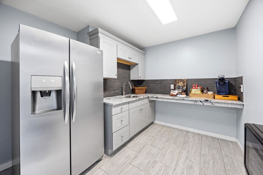 More Photos Of 2614 W 13th St, Brooklyn Warehouse For Sale