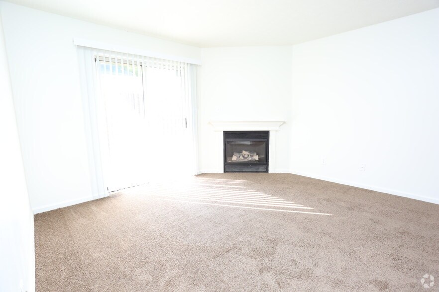 More Photos Of 3130 Saint Anthony Gardens Dr, Louisville Apartments For Sale