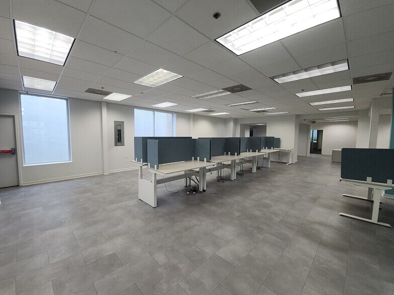 More Photos Of 333 1st St N, Jacksonville Beach Office For Lease