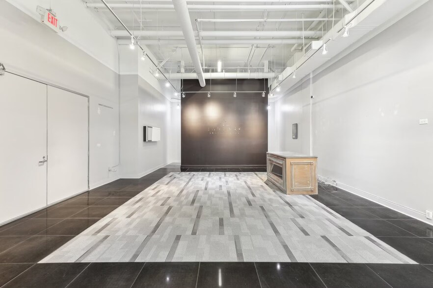 More Photos Of 135 San Lorenzo Ave, Coral Gables Office For Lease