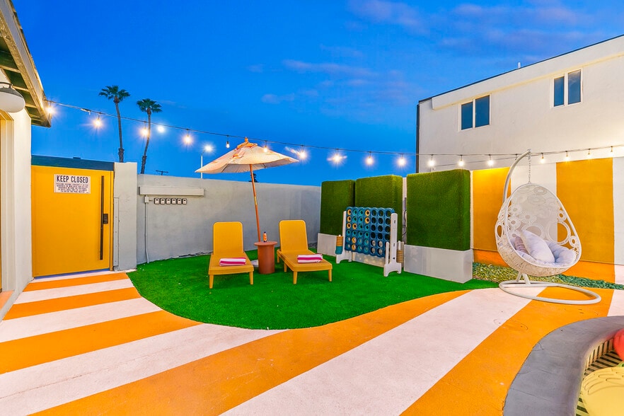 More Photos Of 1339 N Indian Canyon Dr, Palm Springs Hotel For Sale