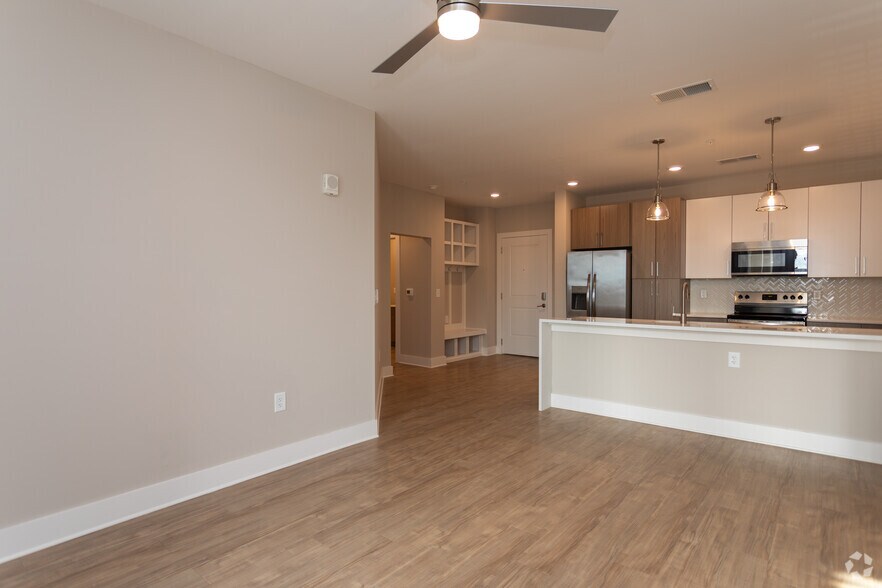 More Photos Of 222 S Main St, Mooresville Apartments For Lease