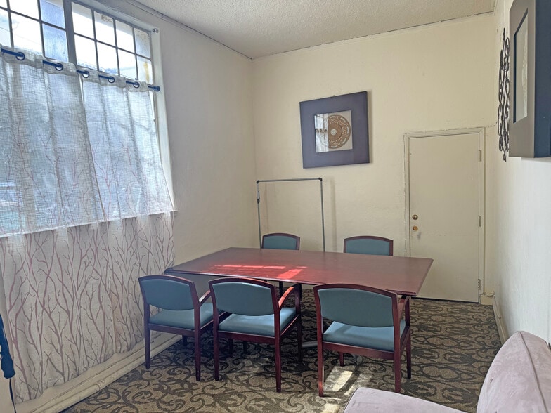 More Photos Of 601 E Montecito St, Santa Barbara Lodge Meeting Hall For Sale