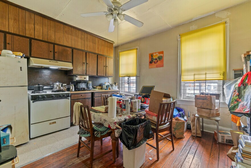 More Photos Of , Baltimore Multifamily For Sale