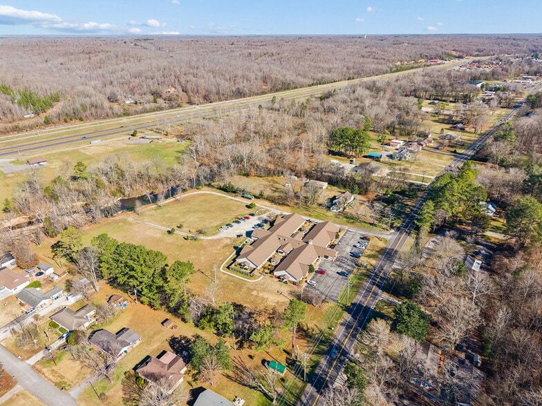 More Photos Of Main Street, Waverly Healthcare For Sale