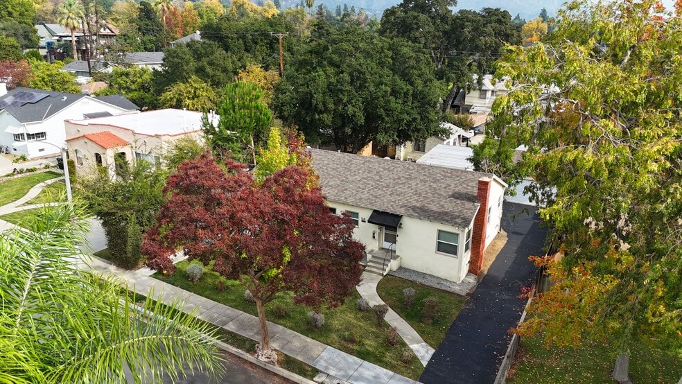 More Photos Of 147 N Myrtle Ave, Monrovia Apartments For Sale