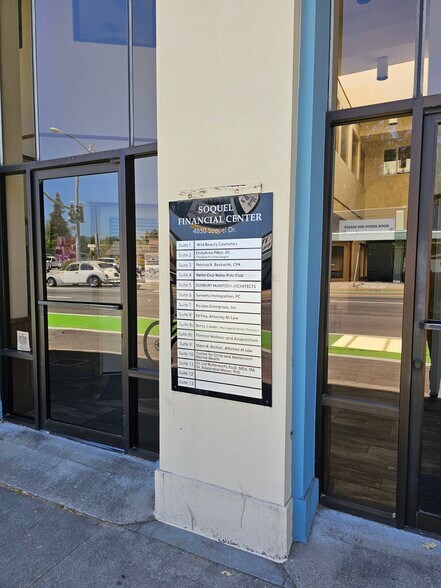 More Photos Of 4630 Soquel Dr, Soquel Office For Lease