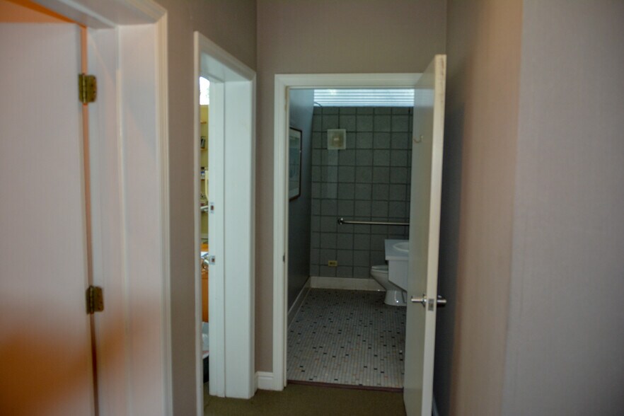 More Photos Of 552 N Neville St, Pittsburgh Apartments For Sale