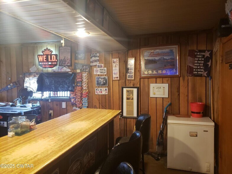 More Photos Of 1053 N Main St, Milan General Retail For Sale