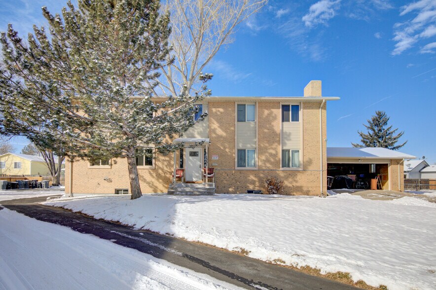 More Photos Of 1331 Merl Pl, Longmont Apartments For Sale
