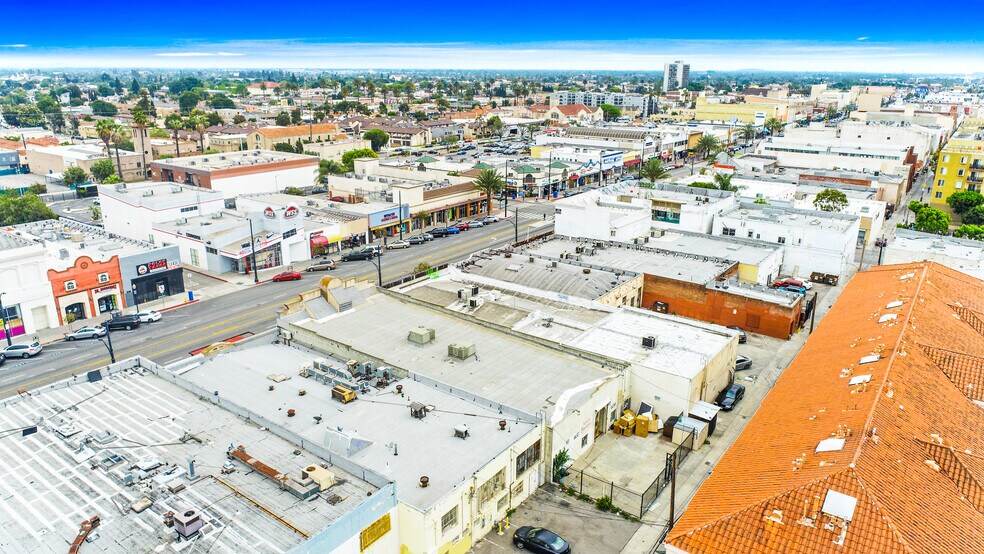 More Photos Of 6137 Pacific Blvd, Huntington Park Storefront For Sale