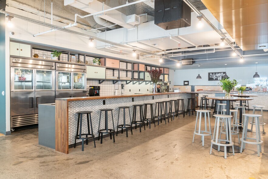 More Photos Of 1900 Market St, Philadelphia Coworking Space