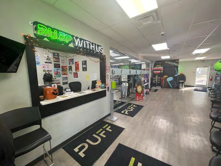 More Photos Of 11389-11397 W Jefferson Ave, River Rouge Storefront For Sale