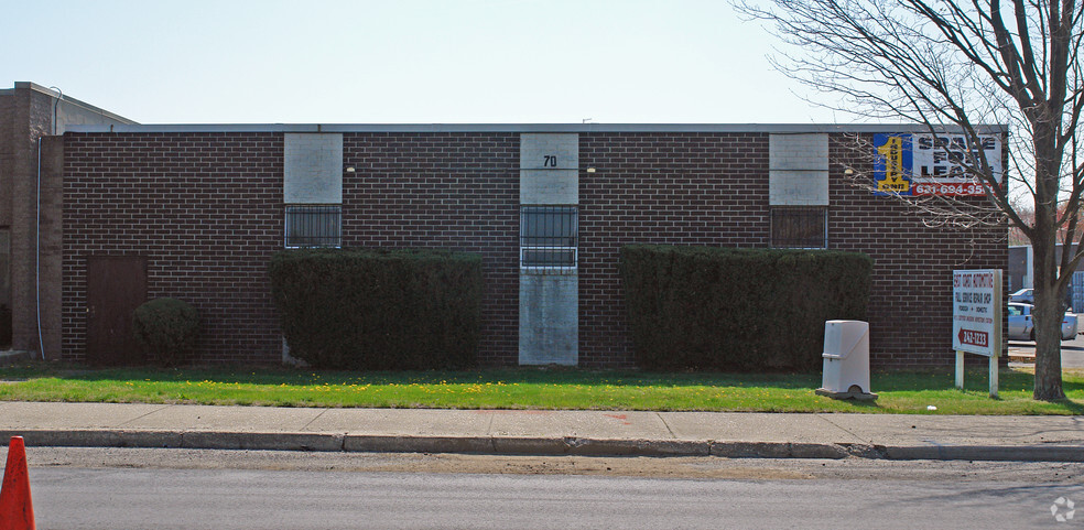 Primary Photo Of 70 E Jefryn Blvd, Deer Park Manufacturing For Lease