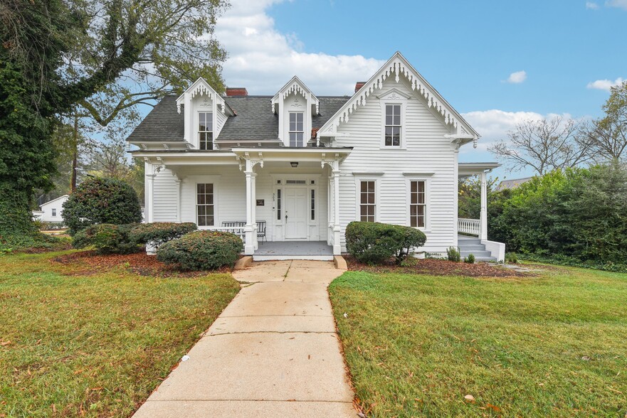 Primary Photo Of 305 S Main St, Davidson Office For Sale