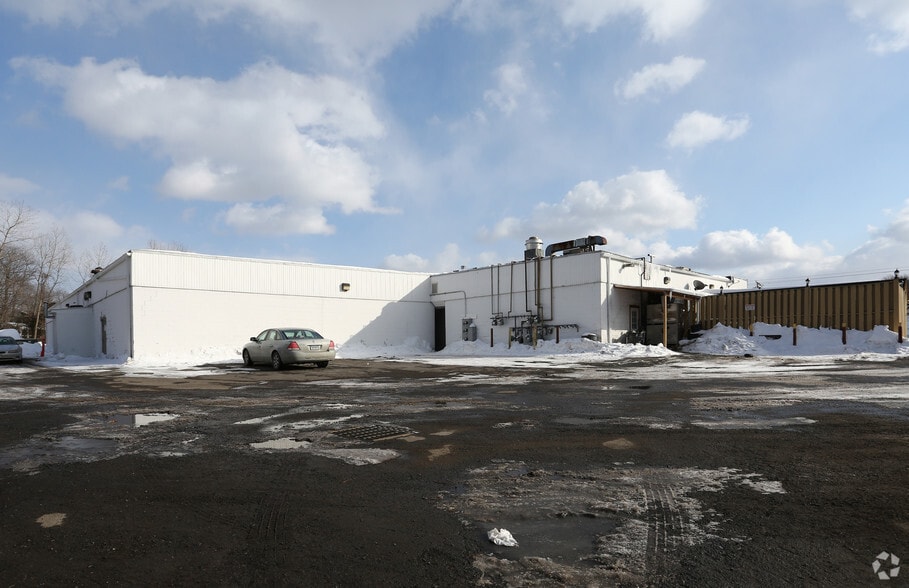 More Photos Of 1457 Meriden Rd, Wolcott Storefront Retail Office For Sale