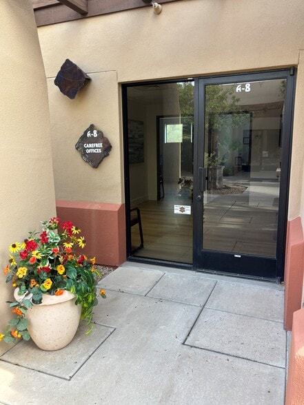 More Photos Of 36800 N Sidewinder Rd, Carefree Office For Sale