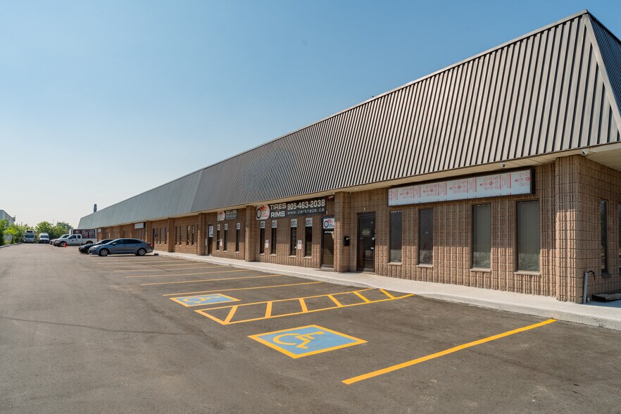 More Photos Of 225 Advance Blvd, Brampton Warehouse For Sale