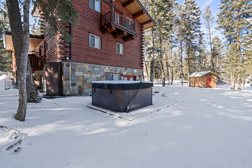 More Photos Of 1845 Hodgson Rd, Whitefish Hotel For Sale